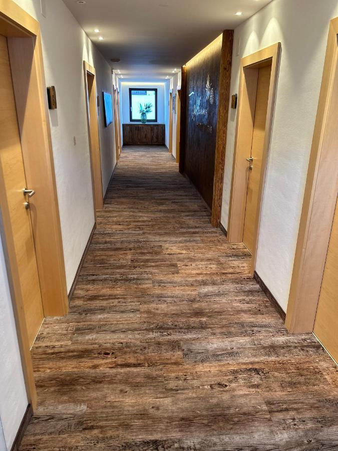 Hotel Garni Savoy كاستيلِروتّو المظهر الخارجي الصورة