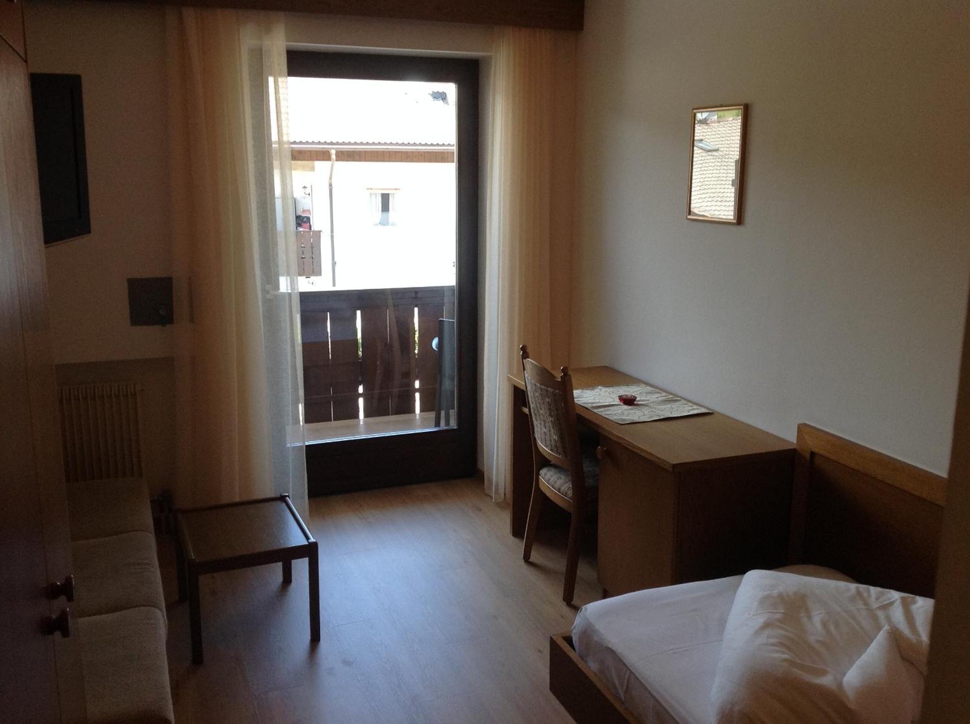 Hotel Garni Savoy كاستيلِروتّو الغرفة الصورة