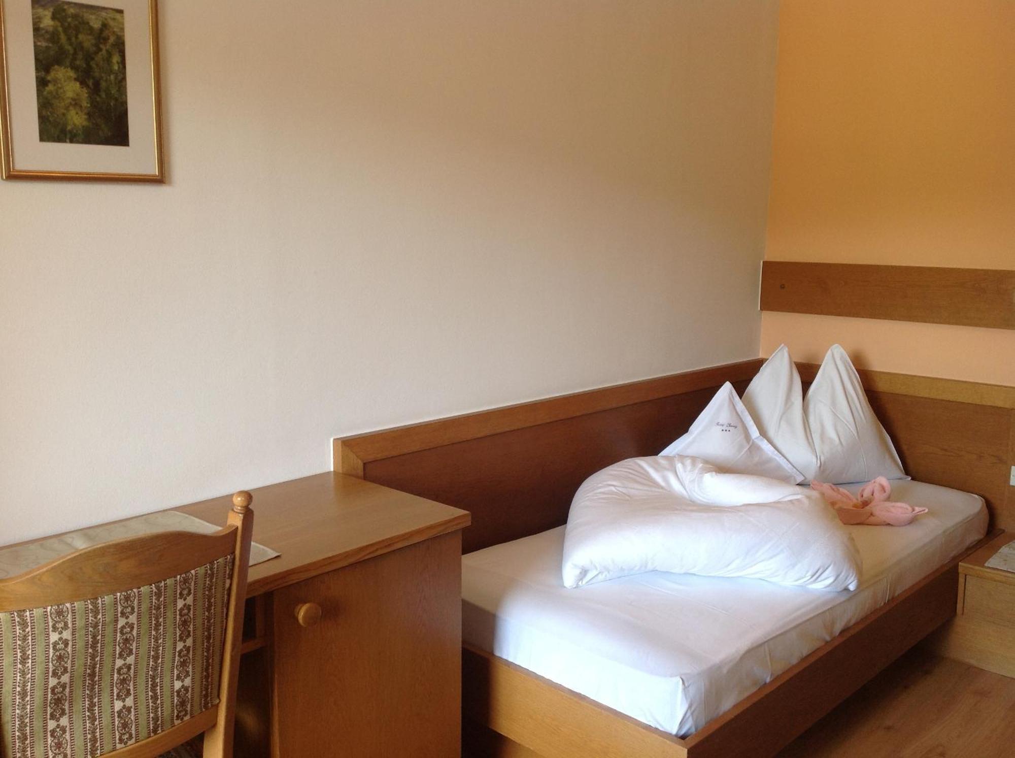 Hotel Garni Savoy كاستيلِروتّو الغرفة الصورة