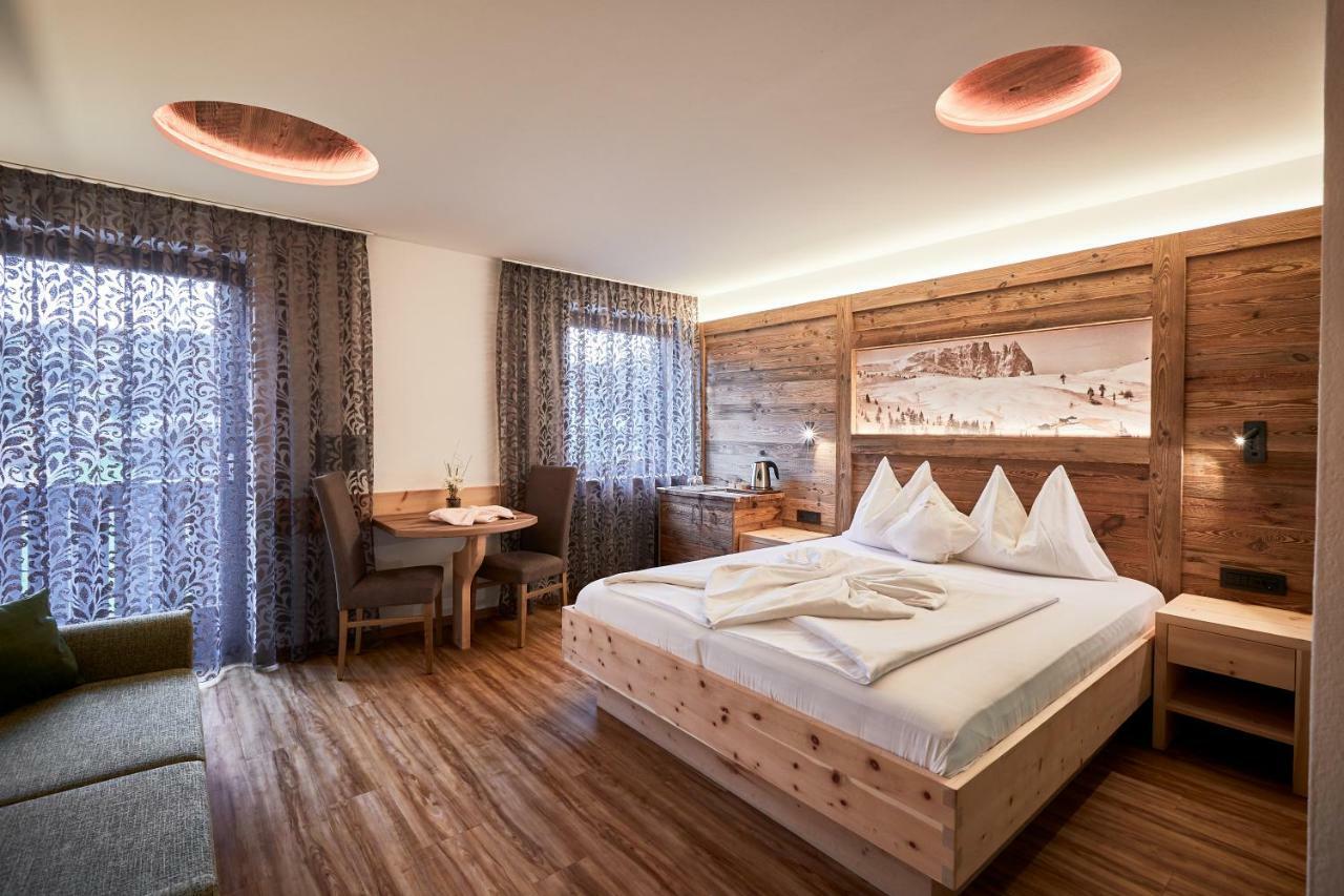 Hotel Garni Savoy كاستيلِروتّو المظهر الخارجي الصورة